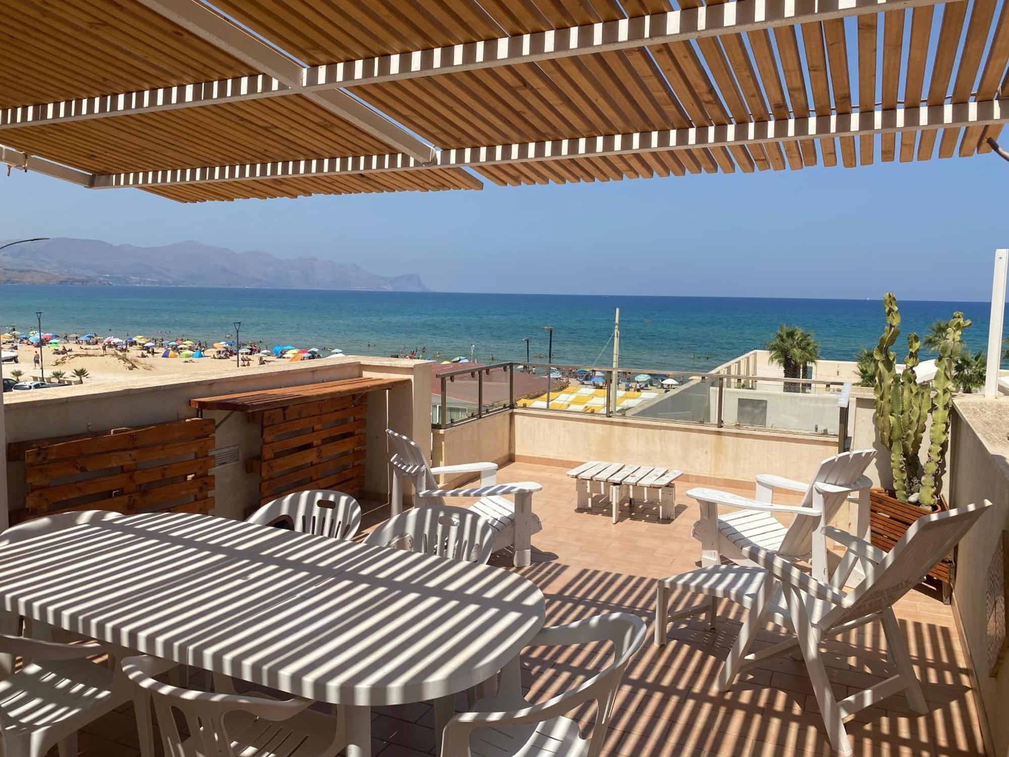 Tonnara Apartments ألكامو مارينا الغرفة الصورة